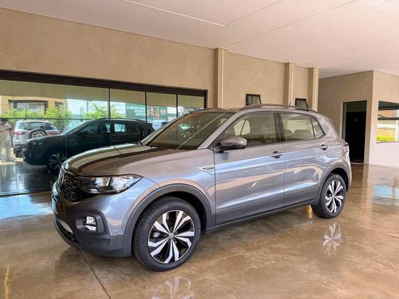 VOLKSWAGEN T-CROSS 1.0 200 TSI TOTAL FLEX COMFORTLINE AUTOMÁTICO